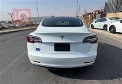 تسلا موديل 3